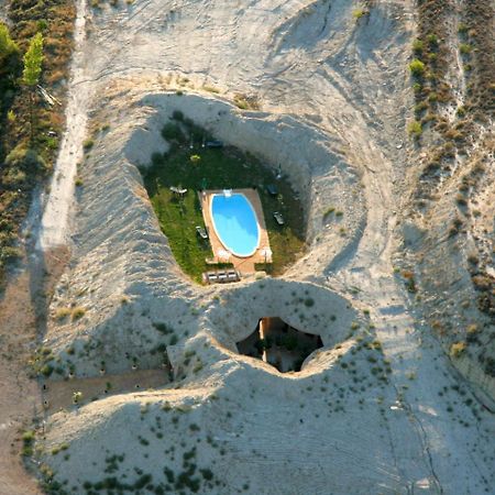 Hotel Cueva Tardienta Monegros-Adults Only Exterior foto